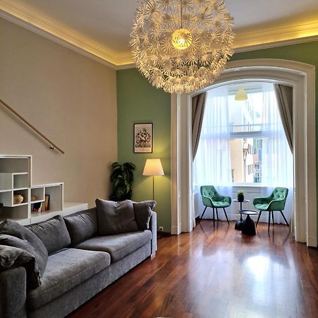 Apartment Exclusive View Cvjetni Trg Zagreb Exterior photo